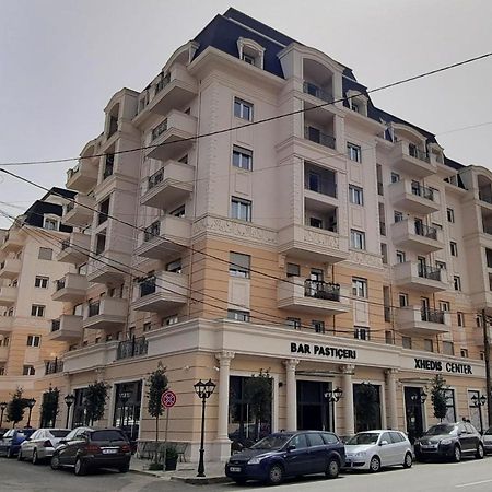 Comfy Apartment In Shkoder Exterior photo